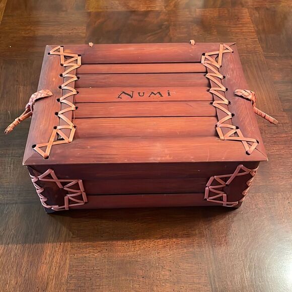 Numi Flowering 16 oz. Glass Clear Teapot with Storage Box Organic - Picture 7 of 15